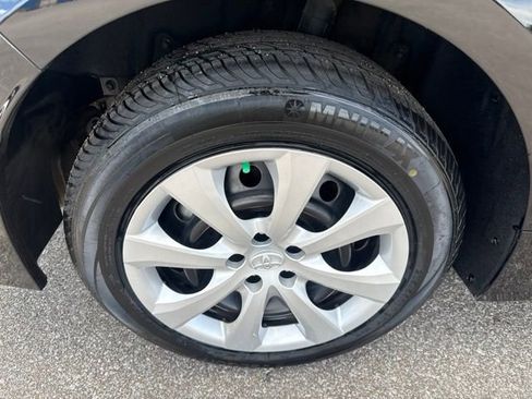 Used 2024 Toyota Corolla LE FWD image 14