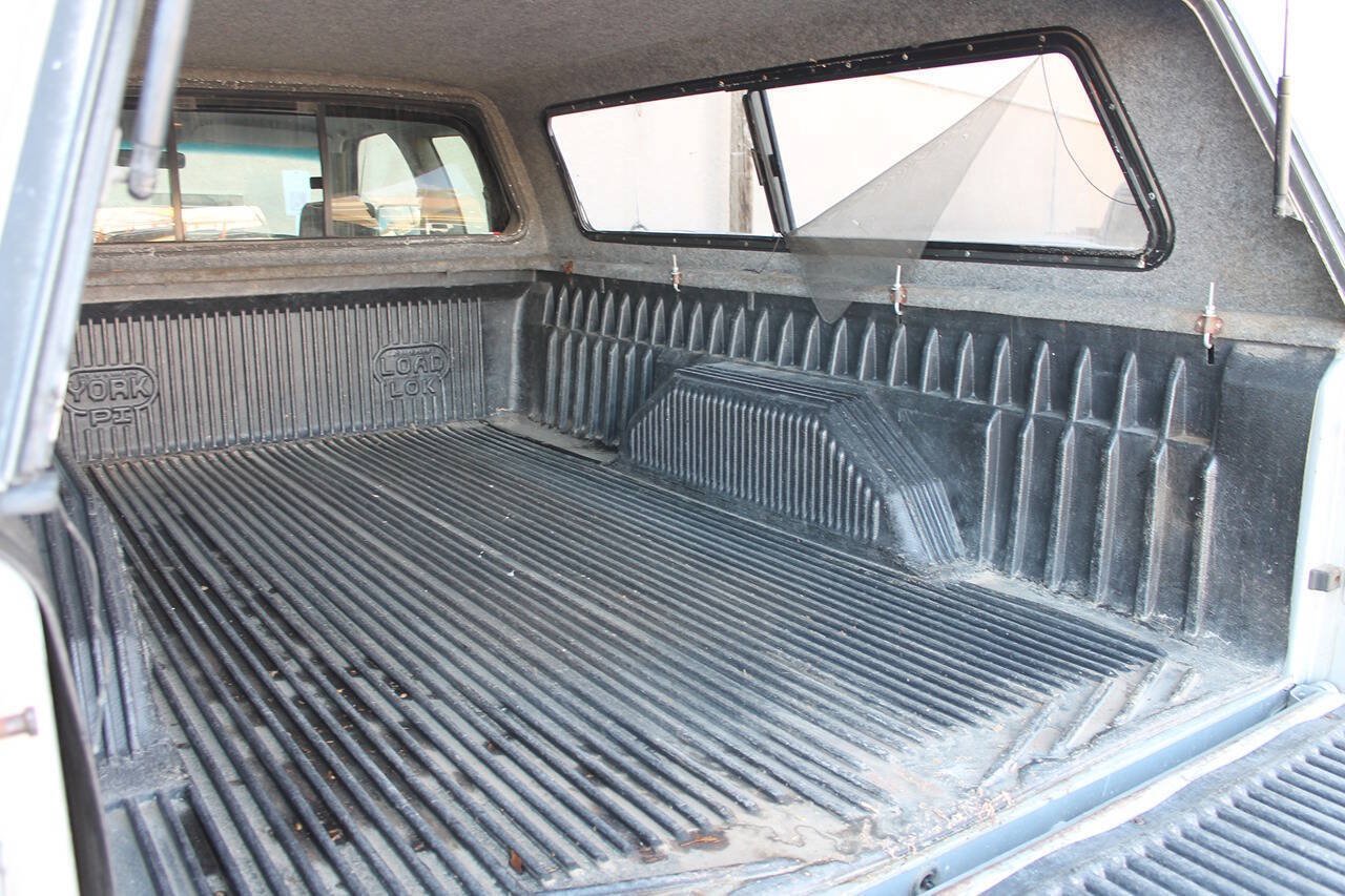 Used 1996 Dodge Ram 1500 Truck 2WD Club Cab image 28