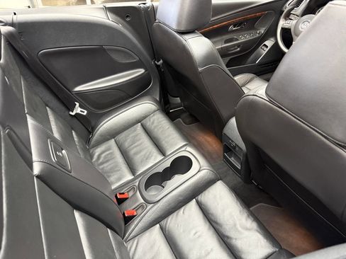 Used 2012 Volkswagen Eos Lux image 23