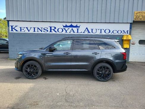 Used 2023 Kia Sorento SX AWD/4WD image 1