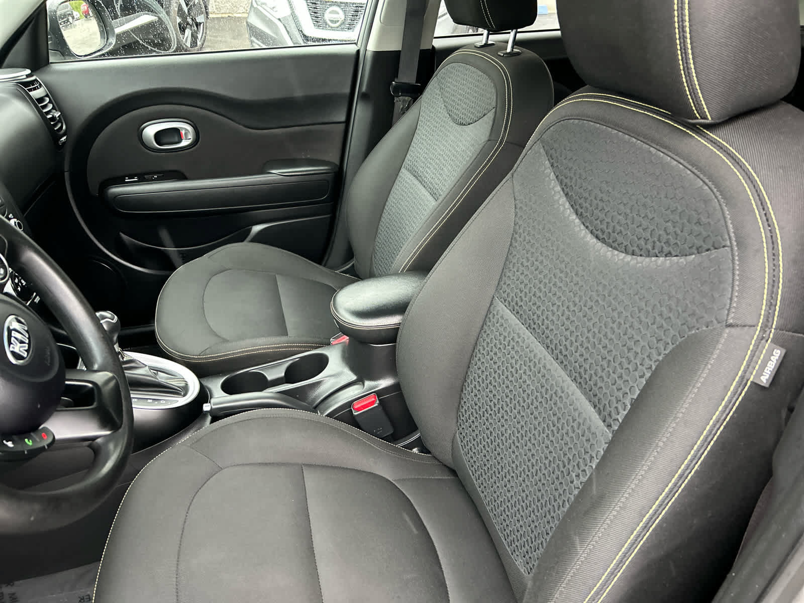 Used 2015 Kia Soul + FWD image 12