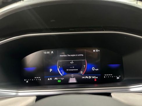 New 2026 Volkswagen Taos SE image 19