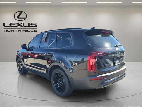 Used 2021 Kia Telluride EX w/ EX Premium Package AWD/4WD image 8