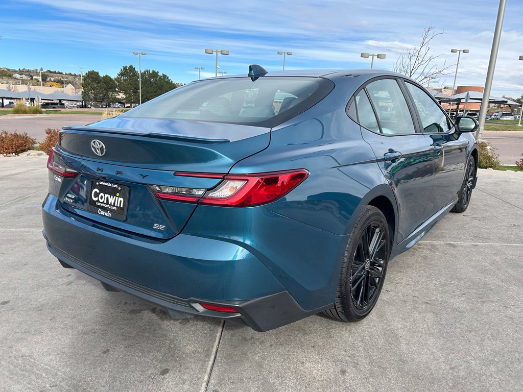 Used 2026 Toyota Camry SE AWD/4WD image 8