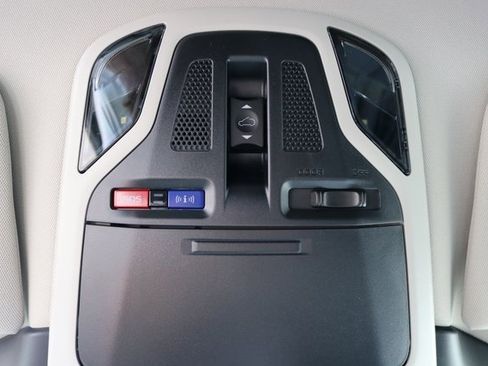 New 2025 Subaru Outback Limited XT image 36