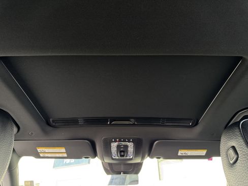 New 2026 Mercedes-Benz GLE 580 4MATIC image 8