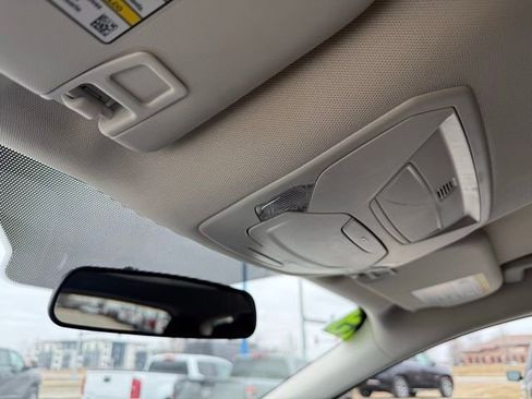 Used 2019 Ford Escape SEL image 34