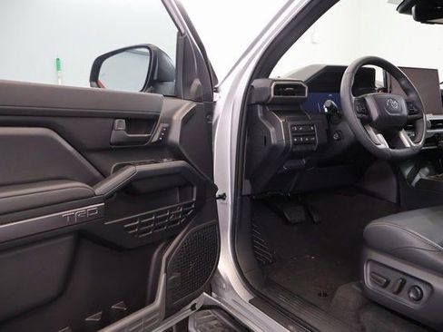 New 2026 Toyota 4Runner TRD Off-Road Premium AWD/4WD image 8
