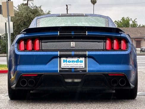 Used 2017 Ford Mustang Shelby GT350 image 9