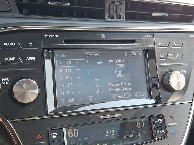 Used 2016 Toyota Avalon Limited w/ Toyota Safety Sense Package FWD image 18