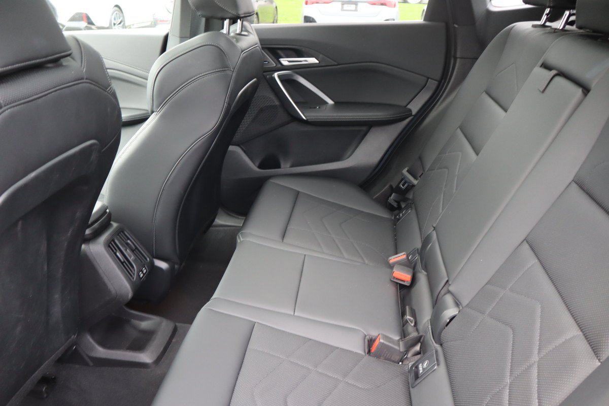 Used 2026 BMW X1 xDrive28i w/ Technology Package AWD/4WD image 29
