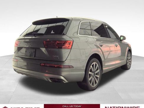 Used 2017 Audi Q7 3.0T Premium Plus w/ Premium Plus Package image 4