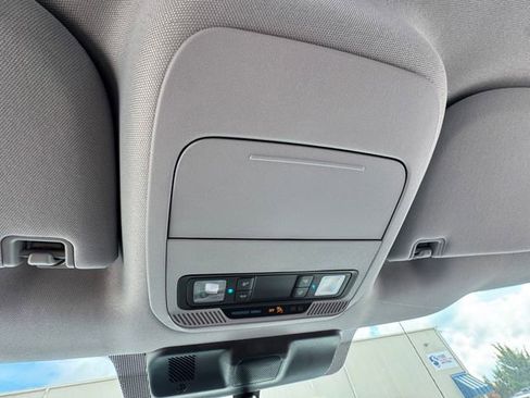 New 2025 Ford F150 XLT image 28