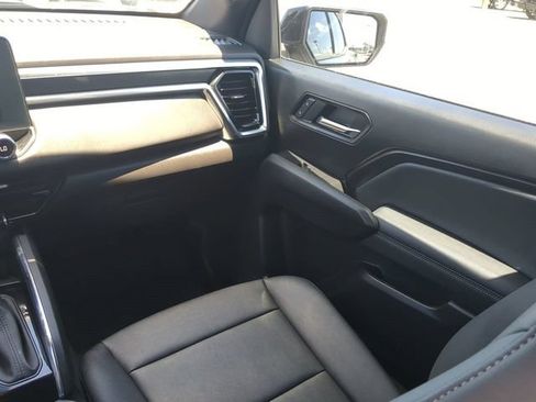 Used 2025 GMC Canyon Elevation w/ Convenience Package RWD image 17