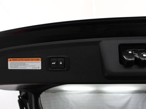 Used 2024 Mitsubishi Eclipse Cross SEL AWD/4WD image 13