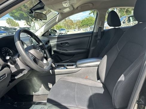 Used 2024 Nissan Sentra S FWD image 23
