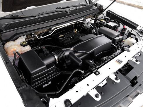 Used 2021 Chevrolet Colorado LT w/ Fleet Safety Package image 40