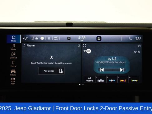 Used 2025 Jeep Gladiator Sport image 13