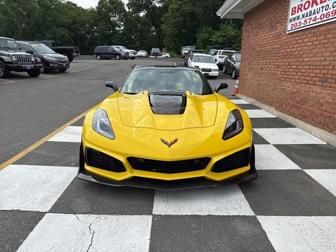 Used 2019 Chevrolet Corvette ZR1 RWD image 9