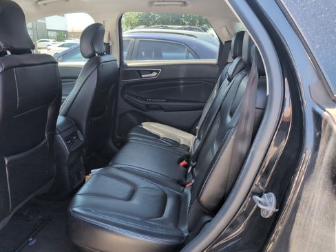 Used 2016 Ford Edge Titanium w/ Technology Package AWD/4WD image 7