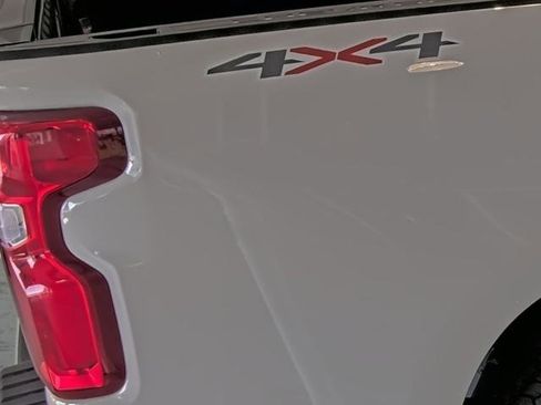 New 2026 Chevrolet Silverado 1500 RST AWD/4WD image 15