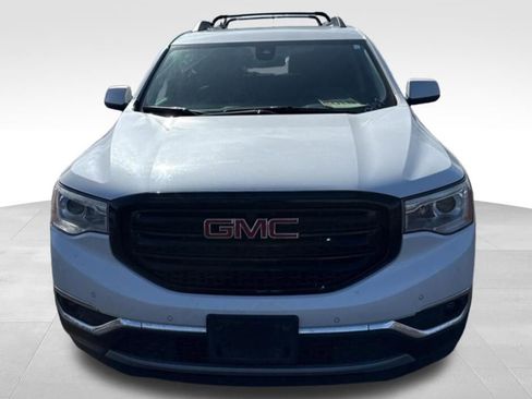 Used 2019 GMC Acadia SLT w/ LPO, Black Accent Package image 3