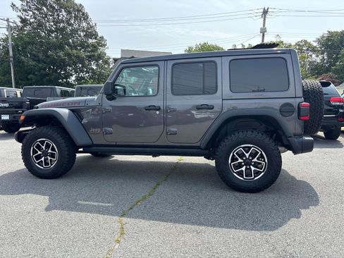 Certified 2025 Jeep Wrangler 4WD Unlimited Rubicon w/ Convenience Group image 7