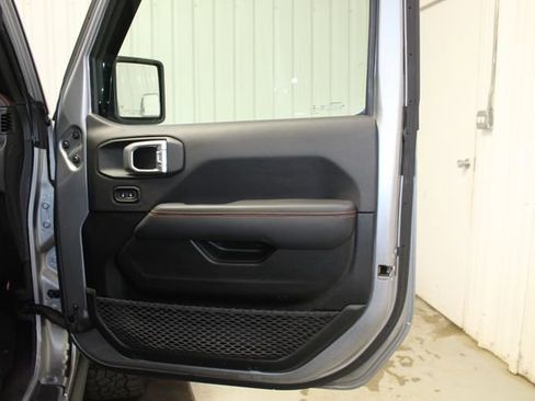 Used 2021 Jeep Gladiator Mojave image 24