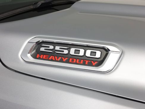 Used 2024 RAM 2500 Big Horn AWD/4WD image 31