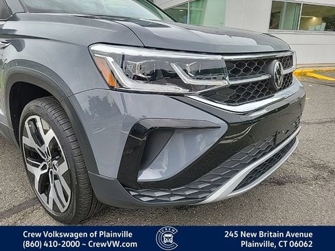 Certified 2023 Volkswagen Taos SEL AWD/4WD image 21