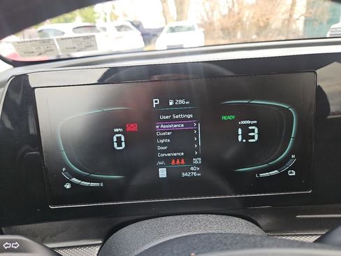 Used 2023 Kia Sportage LX image 24