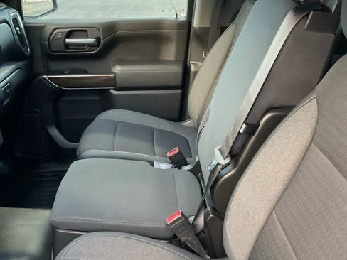 Used 2019 Chevrolet Silverado 1500 LT w/ All-Star Edition image 39