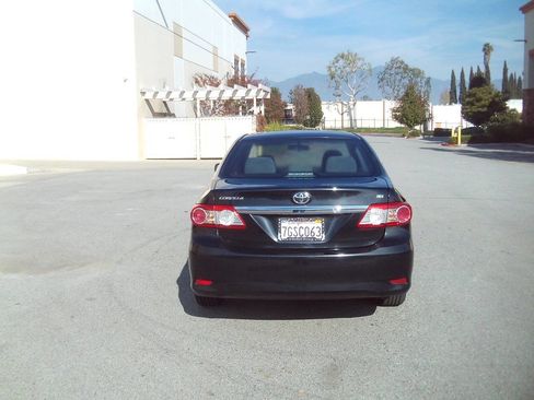 Used 2012 Toyota Corolla LE image 30