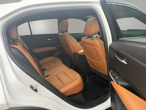 Used 2019 Cadillac XT4 Premium Luxury FWD image 25