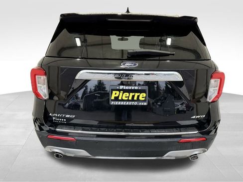 Used 2023 Ford Explorer Limited image 3