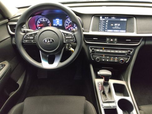 Used 2020 Kia Optima LX FWD image 22