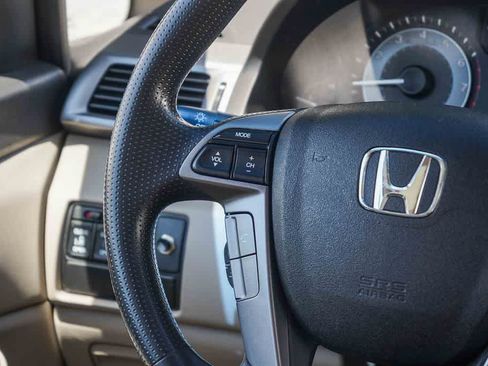 Used 2013 Honda Odyssey EX image 16