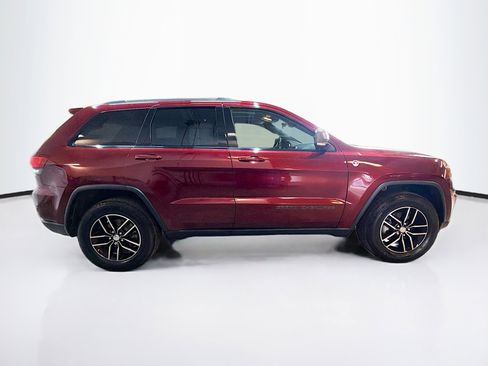 Used 2017 Jeep Grand Cherokee Trailhawk image 10
