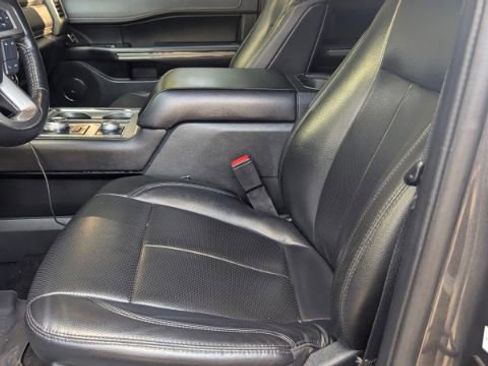 Used 2021 Ford Expedition Max XLT image 62