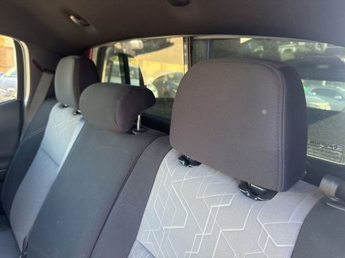 Used 2023 Toyota Tacoma TRD Sport image 8