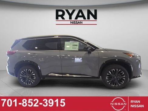 New 2026 Nissan Rogue Platinum AWD/4WD image 2