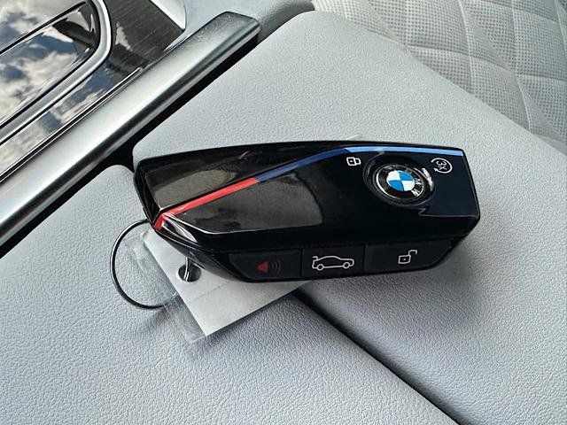 Used 2026 BMW X6 M60i AWD/4WD image 31