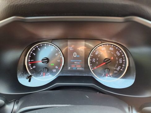 Used 2021 Toyota RAV4 XLE AWD/4WD image 24