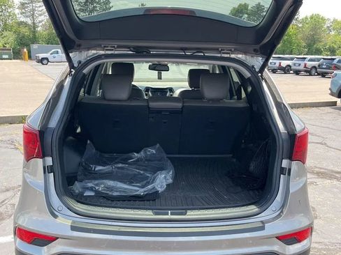 Used 2018 Hyundai Santa Fe Sport w/ 2.0T Ultimate Tech Package 05 AWD/4WD image 32