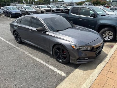 Used 2019 Honda Accord Sport image 1
