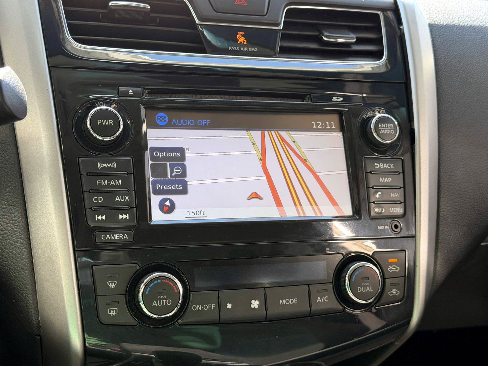 Used 2013 Nissan Altima 3.5 SV w/ Navigation Pkg FWD image 27
