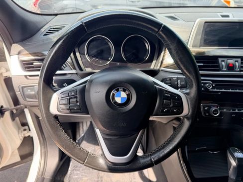 Used 2018 BMW X2 sDrive28i w/ Convenience Package FWD image 17