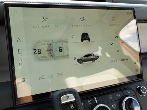 New 2026 Land Rover Defender 130 X-Dynamic SE AWD/4WD image 30