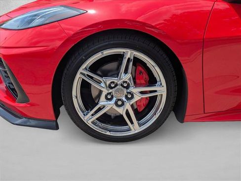 Used 2021 Chevrolet Corvette Stingray Coupe w/ 1LT RWD image 21