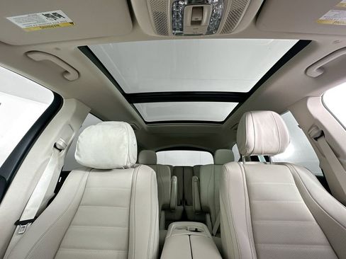 New 2026 Mercedes-Benz GLS 450 4MATIC image 23